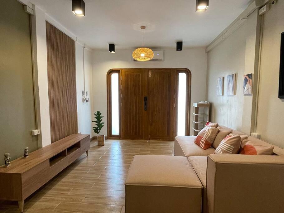 Apartment Private House With Pagoda View, Near Grand Palace
